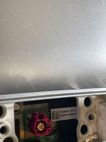 1089543-00-G Дисплей із тачскріном Tesla Model 3, Y Не працює тачскрін фото