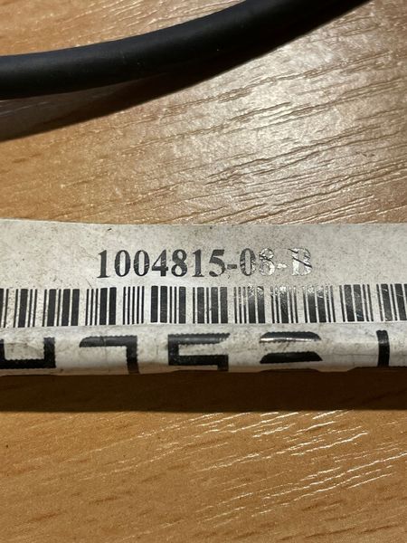 1004815-08-B Кабель USB монітора (комплект 2 шнури) Tesla Model S фото
