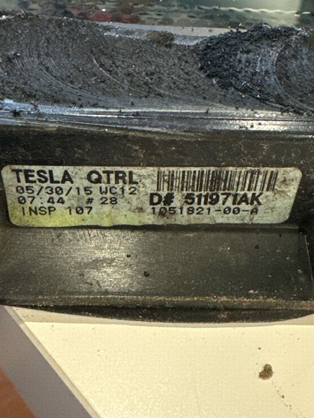 1051821-00-A Скло крила заднього правого (кватирка) Tesla Model S, SR фото