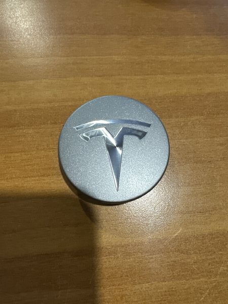 6005879-01-A Center wheel cap graphite matte Tesla Model 3, S, SR, X, Y photo