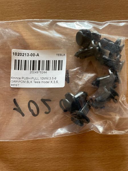 1020213-00-A PUSH-PULL clip,10MM,3.5-6 GRP,POM,BLK Tesla Model 3, S, SR, X photo