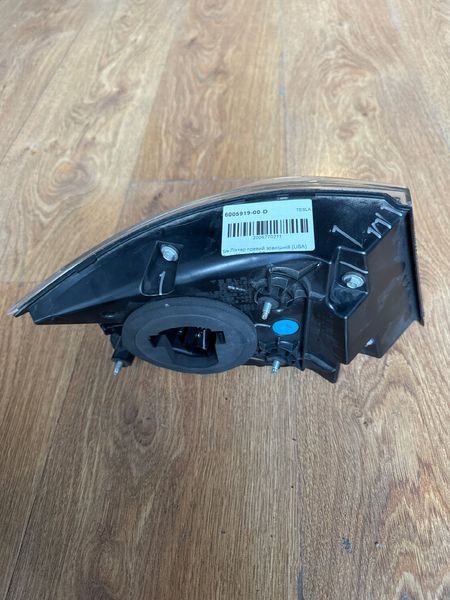 6005919-00-D Right external light (USA) Tesla Model S, SR photo