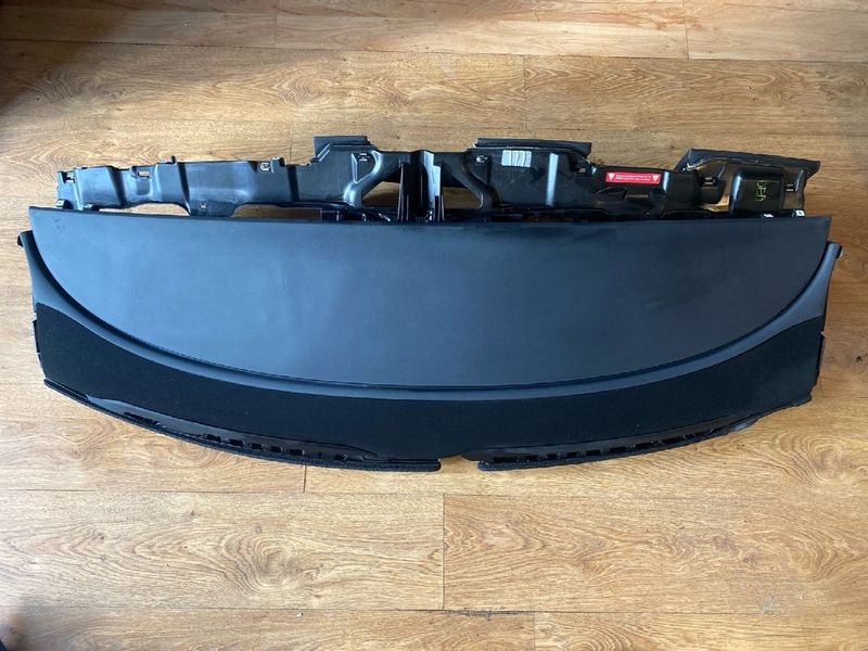 1083401-00-H Plastic frame of the instrument panel (torpedo assembly) Tesla Model 3 photo