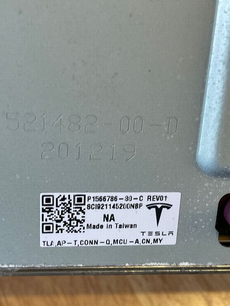 1566786-80-C Комп'ютер автомобіля REV01 Tesla Model 3 Сертифікат до 25.04.2025 фото