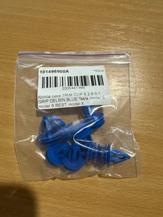 1014969-00-A Blue clip TRIM CLIP 8 2.9-3.1 GRIP DELRIN BLUE Tesla Model S, SR, X photo