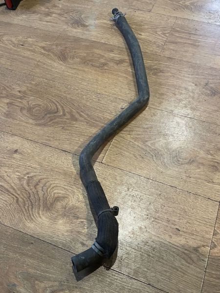 1049424-00-B Rear engine cooling system hose SPORT Tesla Model S photo