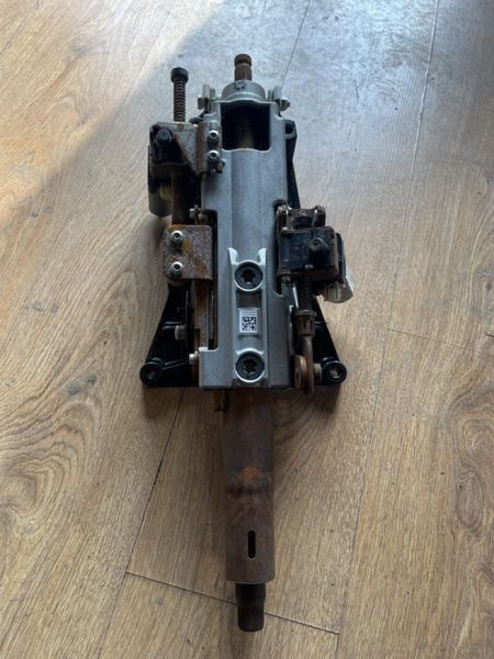 1027811-00-F Steering column assembly (THYSSEN KRUPP S1) Tesla Model S, SR, X photo