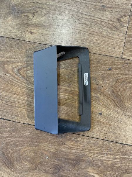 1101136-00-F Display mount bracket housing Tesla Model 3, Y photo