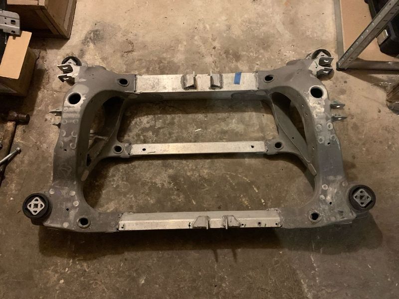 6007012-00-K Rear subframe Tesla Model S, SR, X Зламане вухо photo