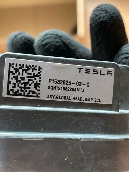 1532925-02-C Блок управління фари головною правої UP LEVEL GLOBAL Tesla Model 3, Y фото