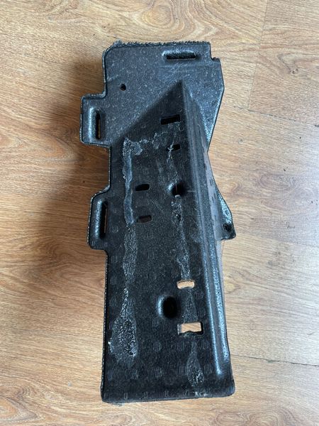 1109678-00-A Front carpet stop under driver's left foot. DEAD PEDAL (foam) Tesla Model 3 photo