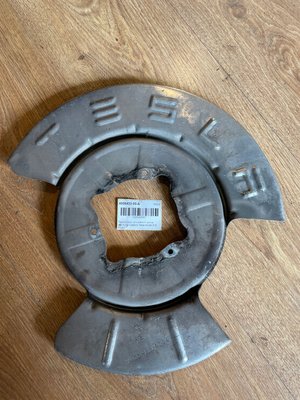 6006433-00-A Термокожух тормозного диска заднего правого Tesla Model X, S, SR фото