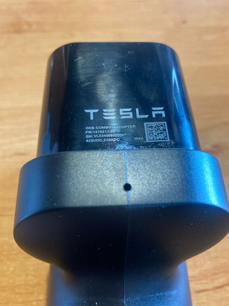 1507231-00-A Tesla CCS COMBO 2 EU charging station adapter Tesla Model 3, 3R, S, SR, SP, X, XP, Y photo