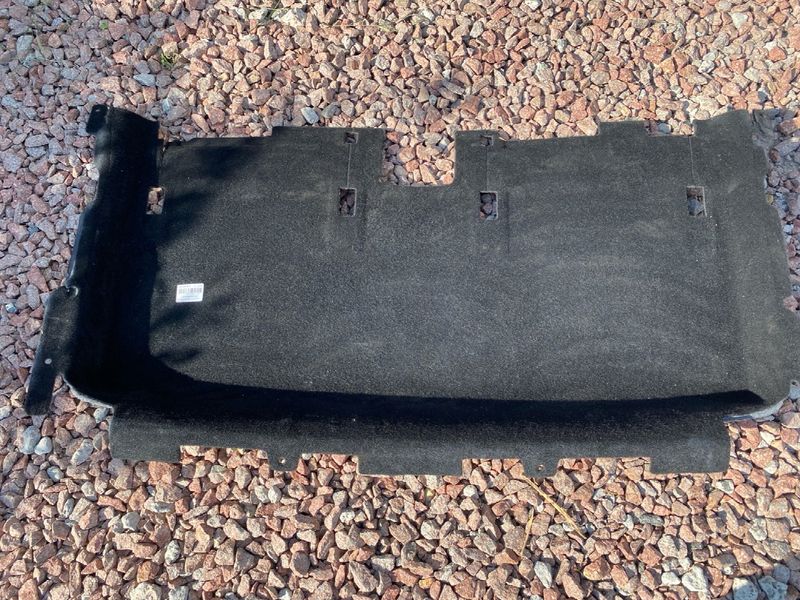 1127289-00-F Rear passenger compartment carpet Tesla Model 3 photo