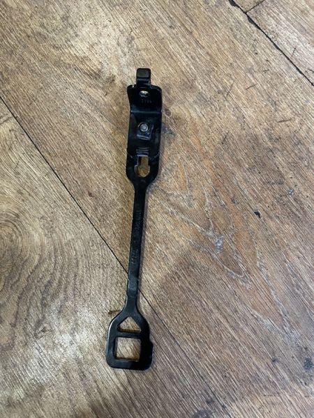 1119121-00-C Battery mount bracket tie rod RWD Tesla Model 3 photo